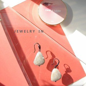 Sterling silver & diamond cut ocean tridacina earring